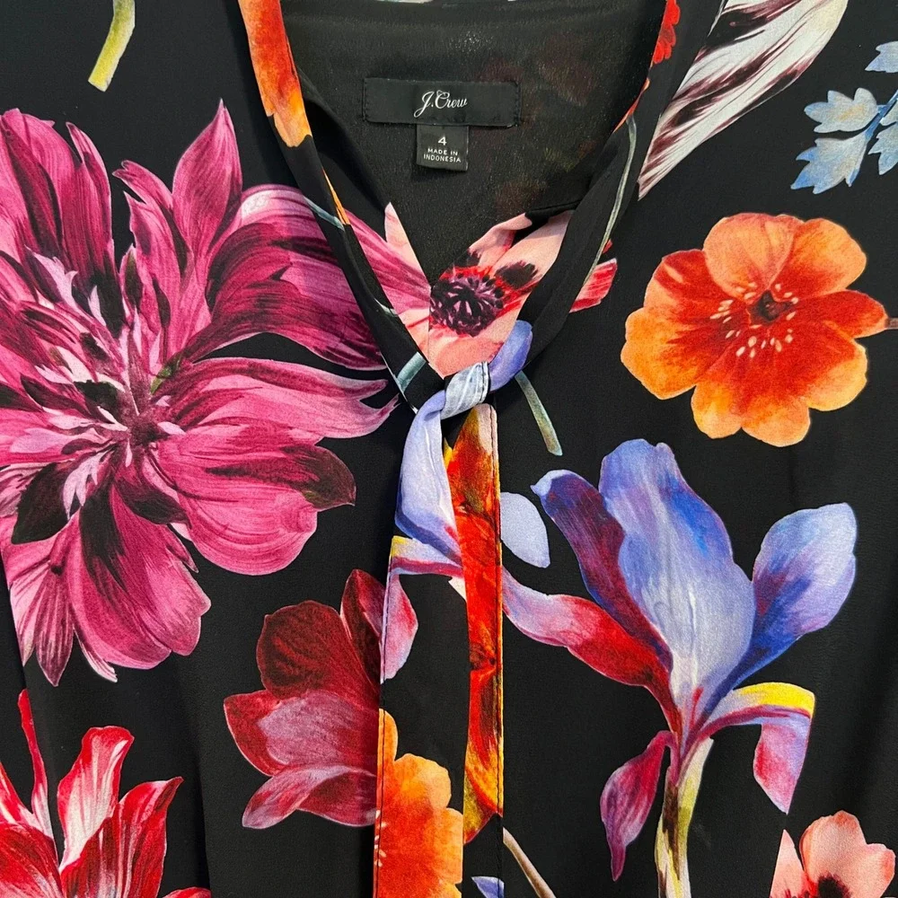J.Crew Botanical Bloom Tie Neck Dress Size 4 Dark Floral Romantic Cottagecore